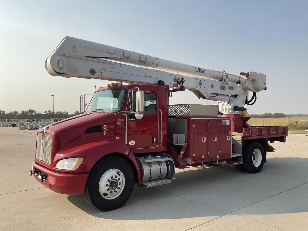 2014 Kenworth T3 Series photo 2