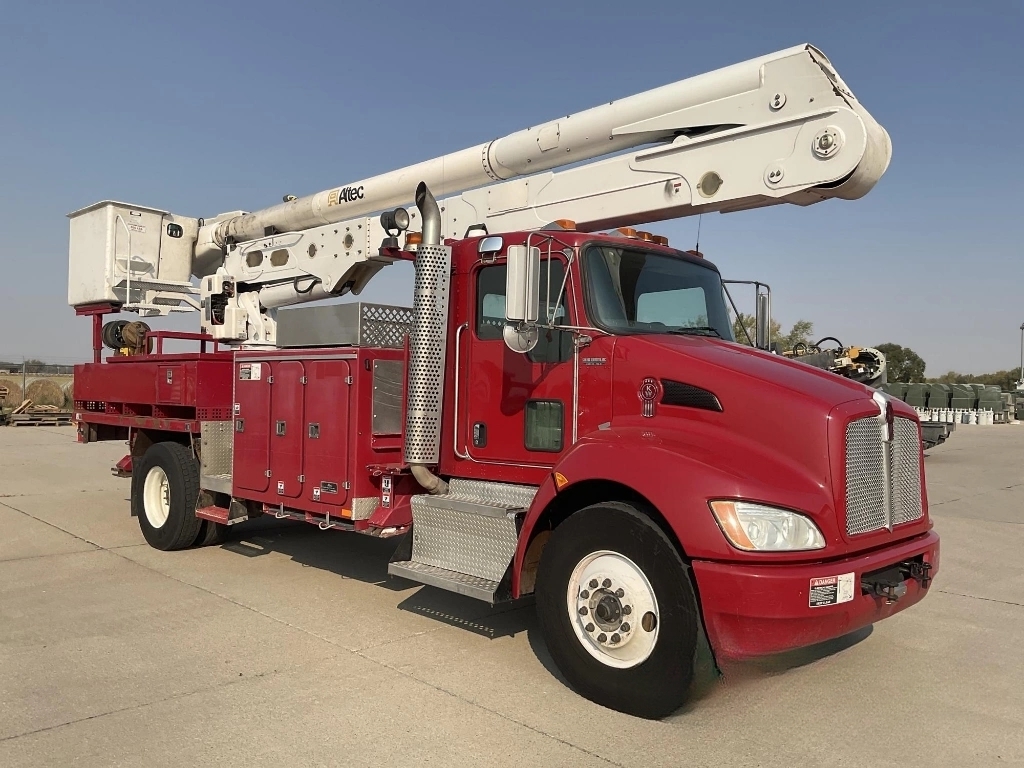 2014 Kenworth T3 Series photo 3