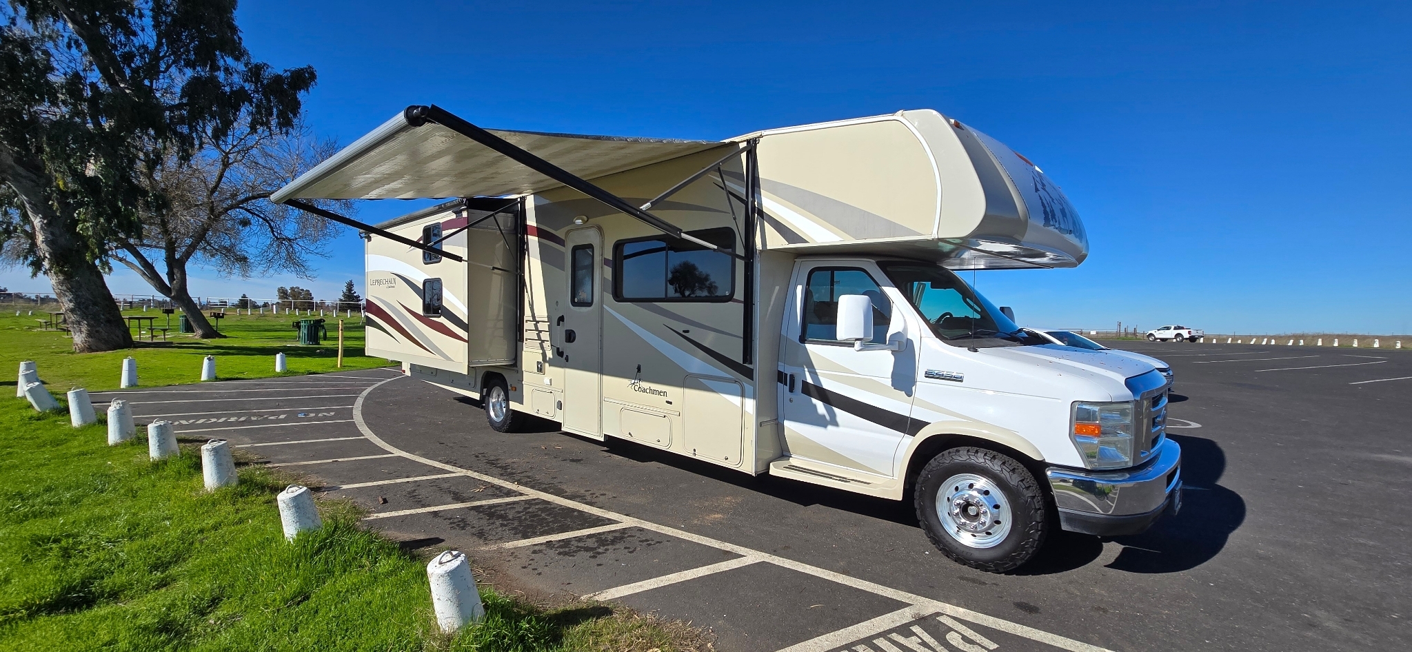 2017 Coachmen Leprechaun RV