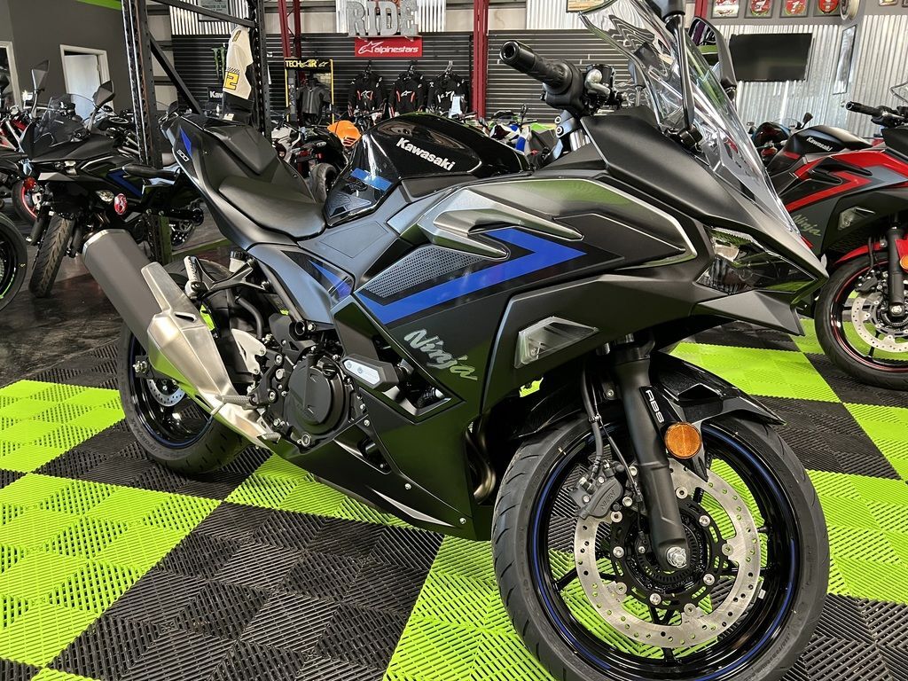 Ninja ZX－25R SE(カワサキ)のバイクを探すなら