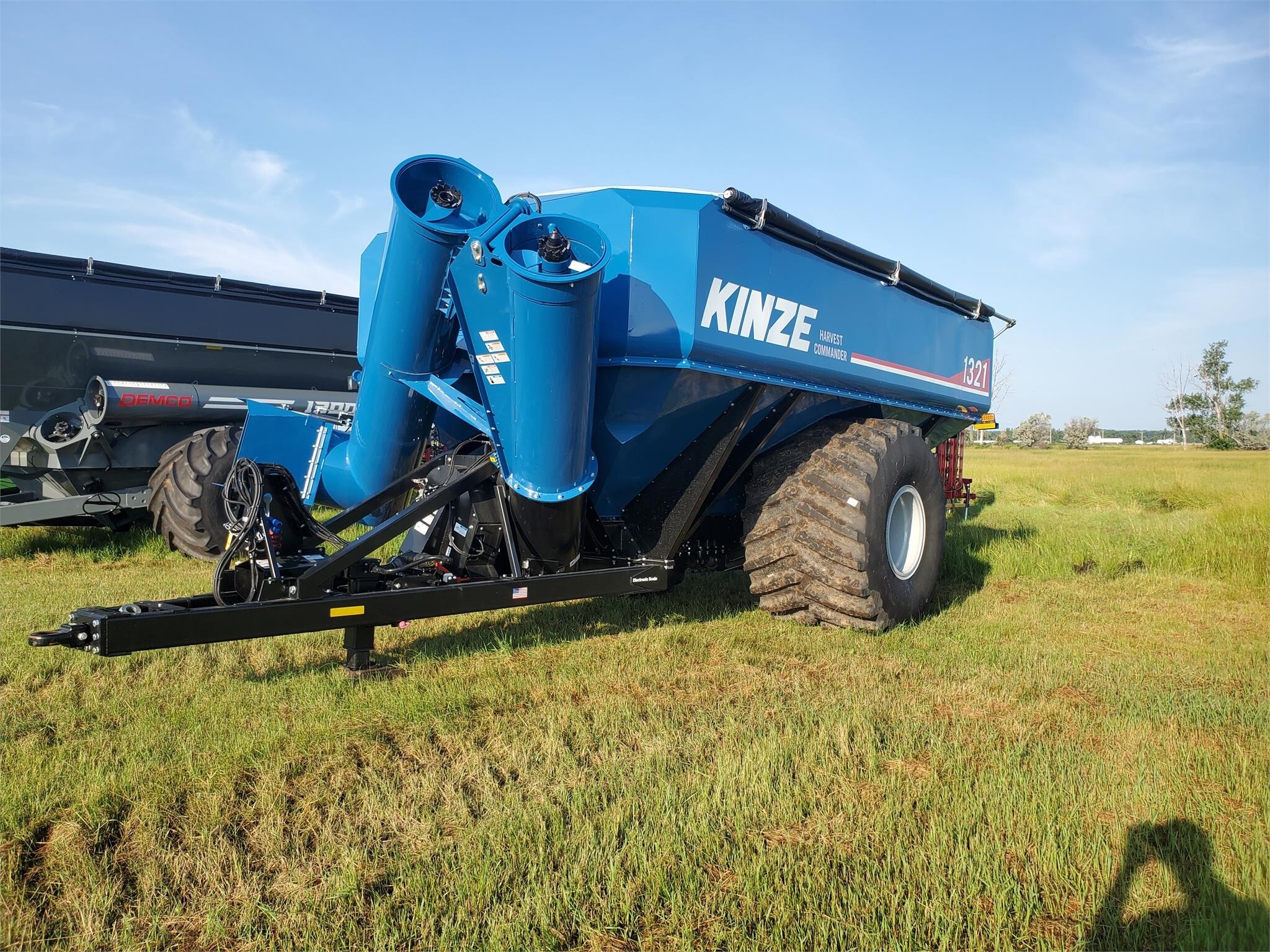 2024 KINZE 1321 in Colfax, ND