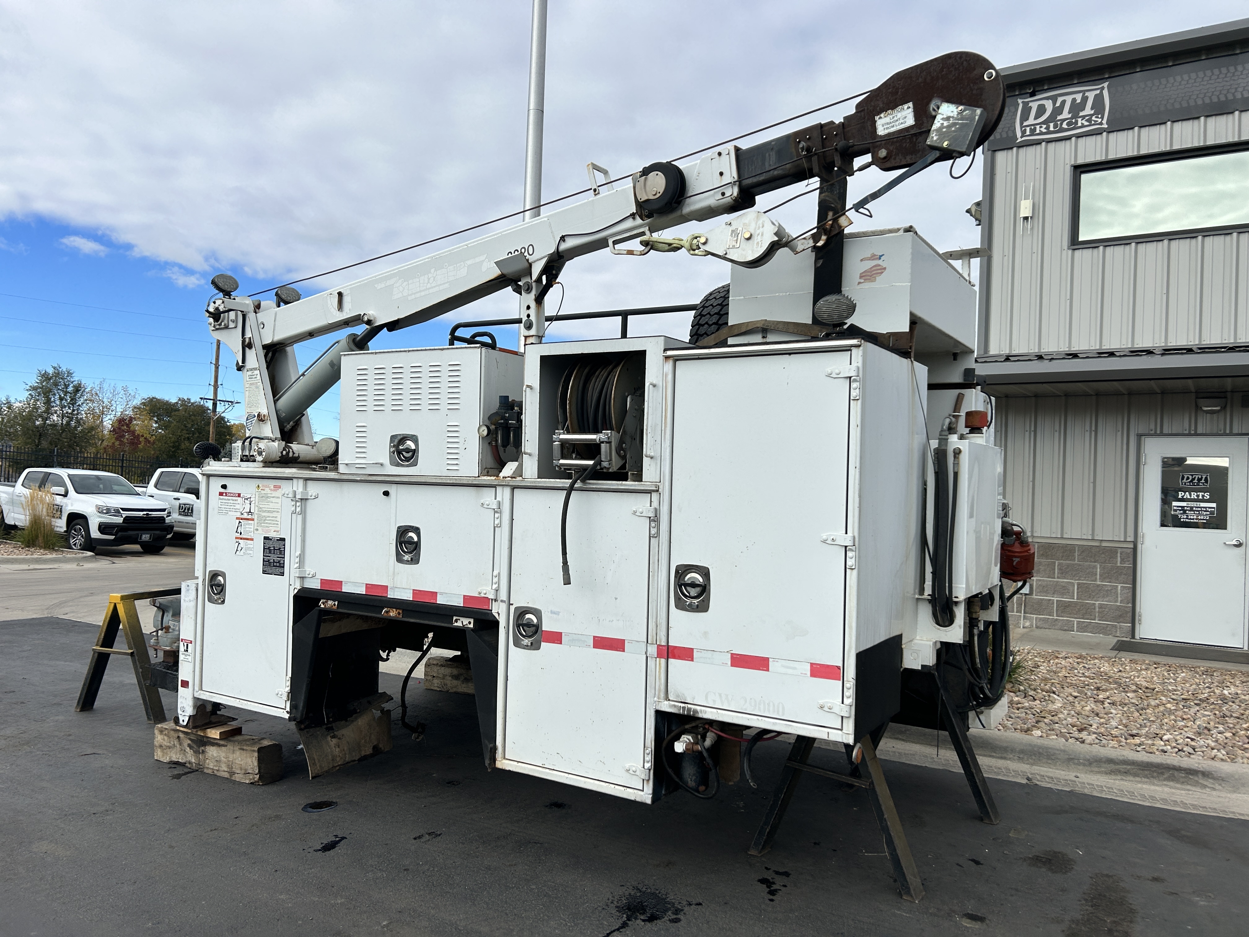 2004 MAINTAINER SERVICE BODY in Denver, CO