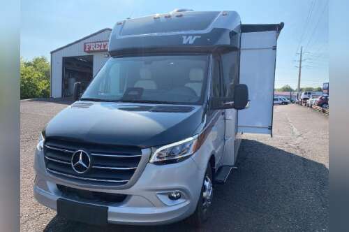 2026 Winnebago Navion 24R in souderton PA