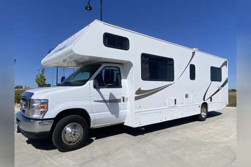 2020 Thor Motor Coach 28A MAJESTIC in frederick CO