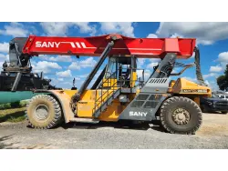 2018 SANY SRSC45H4 Reach Stacker