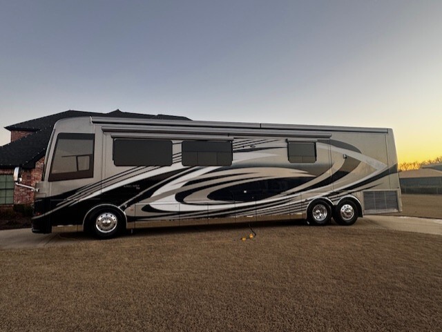 2020 Newmar KING AIRE 4531 RV