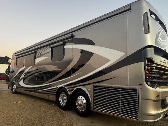 2020 Newmar KING AIRE 4531 in rogers AR