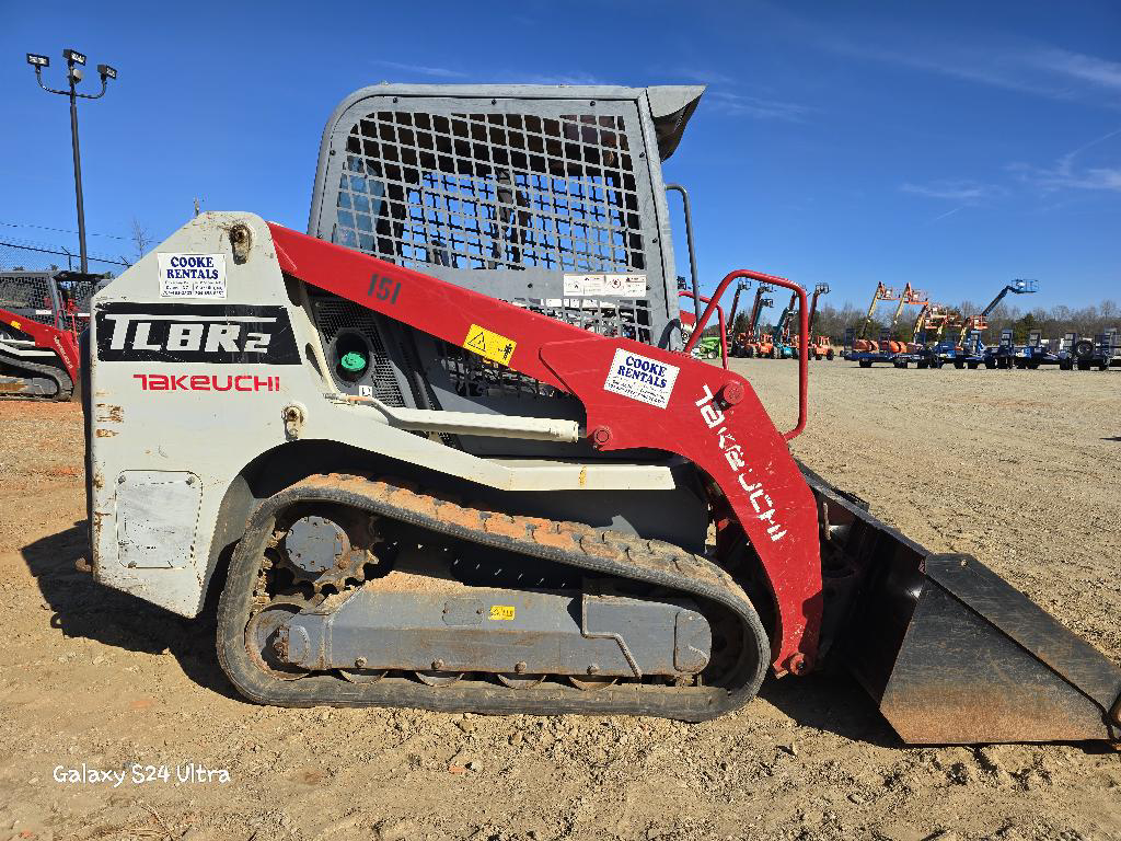 2021 TAKEUCHI TL8 in Denver, NC