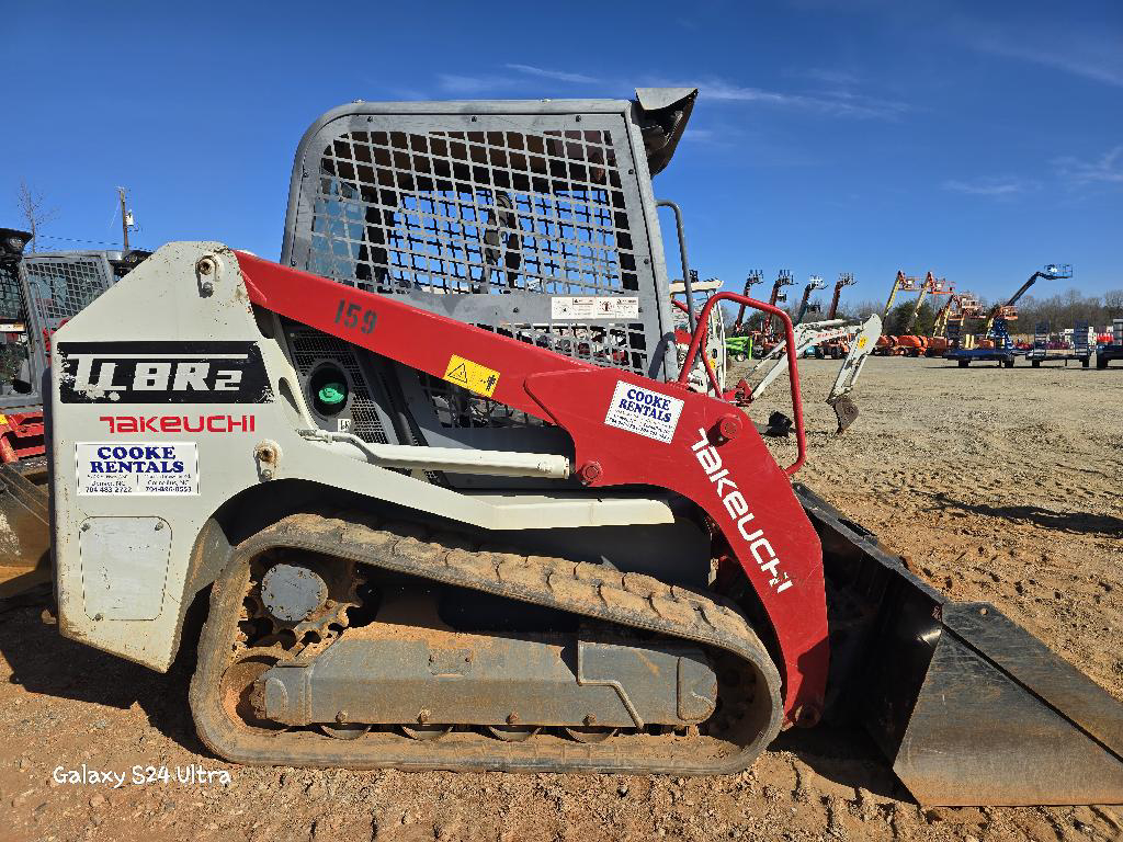 2021 TAKEUCHI TL8 in Denver, NC