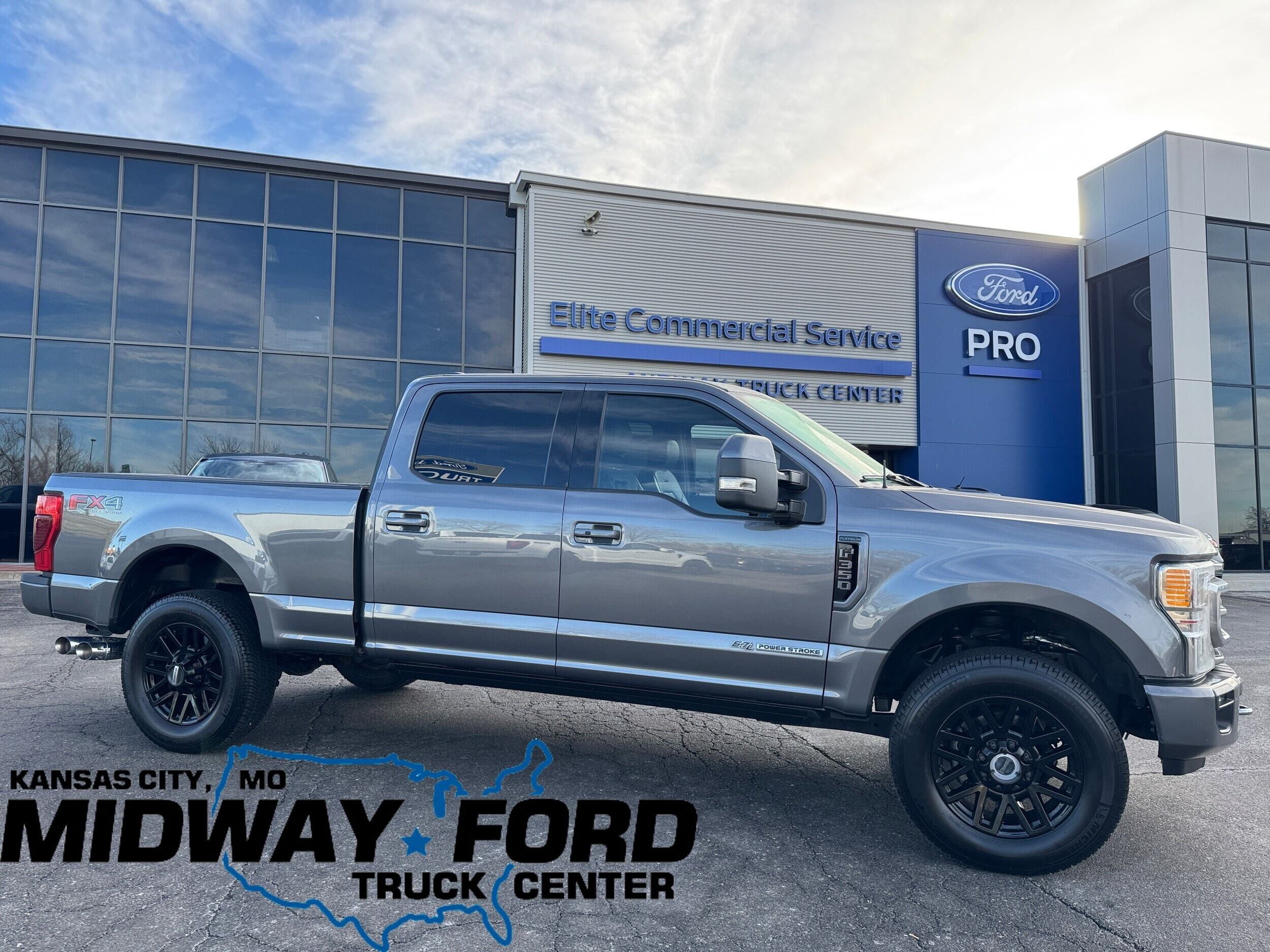 2022 Ford F350 in Kansas City, MO