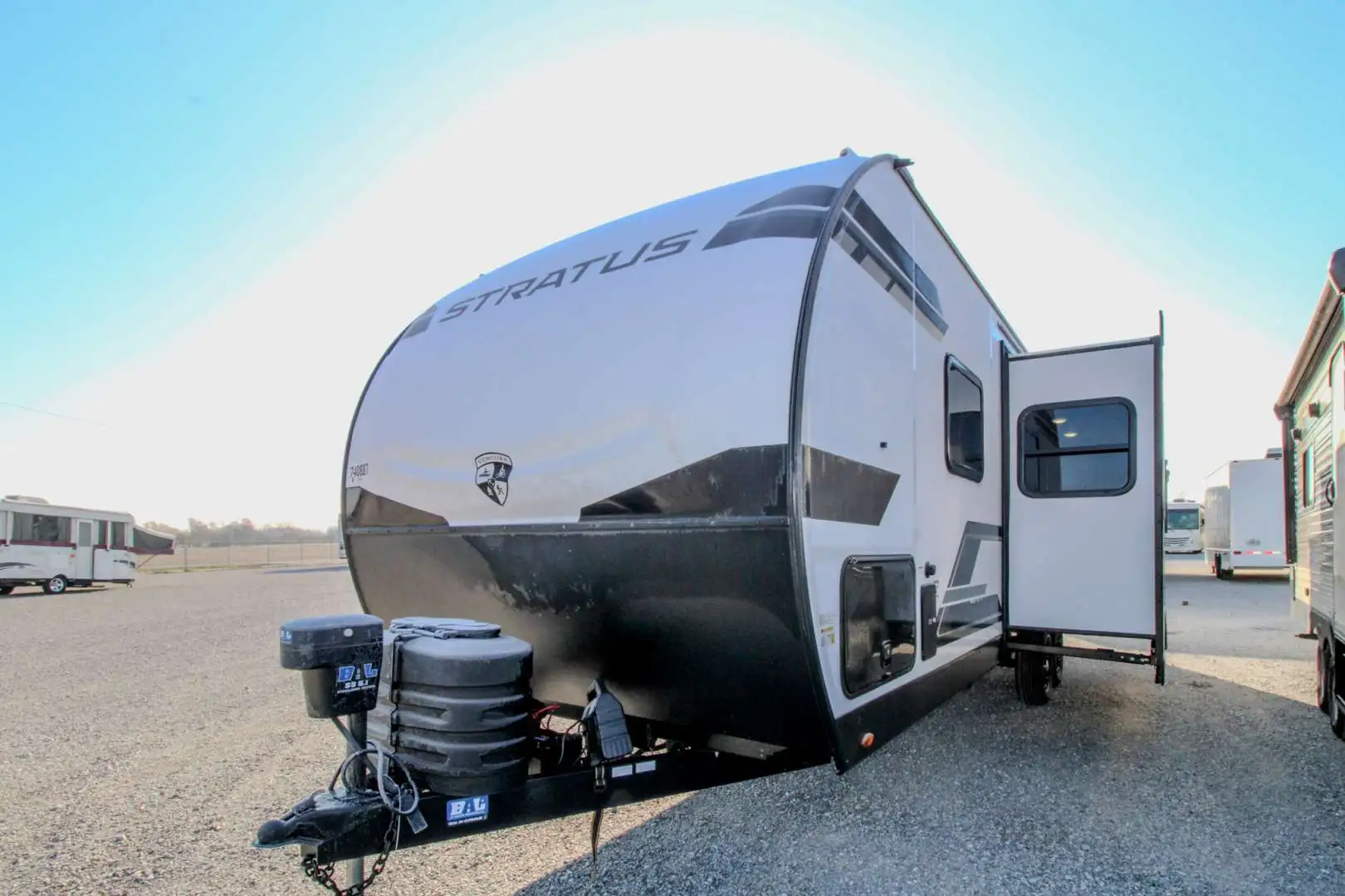 Venture Rv Stratus SR261VRB Travel Trailer Campers For Sale - RV Trader