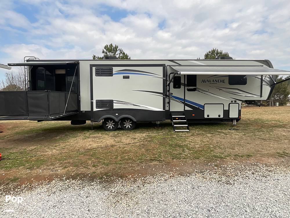 Avalanche For Sale Near 28202 - Keystone Toy Hauler RVs