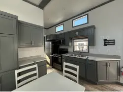 2025 ELEVATION PARK MODEL 5 SERIES 5-122