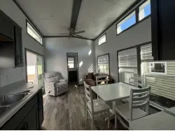 2025 ELEVATION PARK MODEL 5 SERIES 5-122