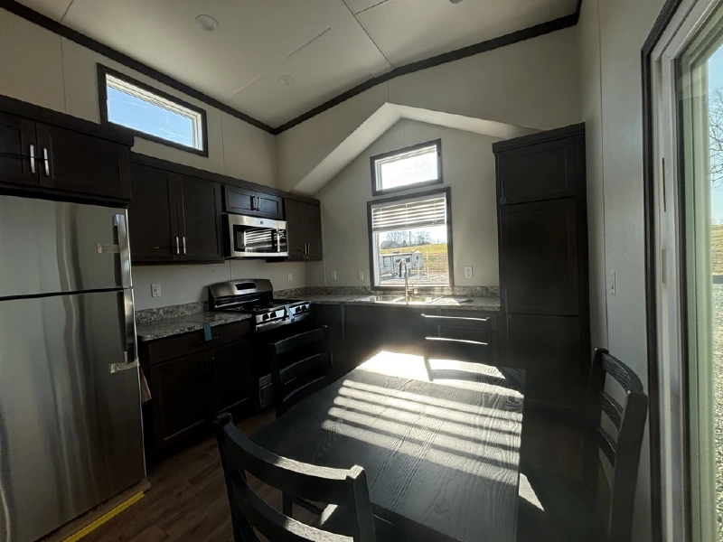 2025 ELEVATION PARK MODEL 3 SERIES 3-107