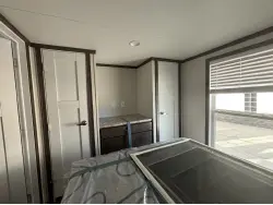 2025 ELEVATION PARK MODEL 3 SERIES 3-107