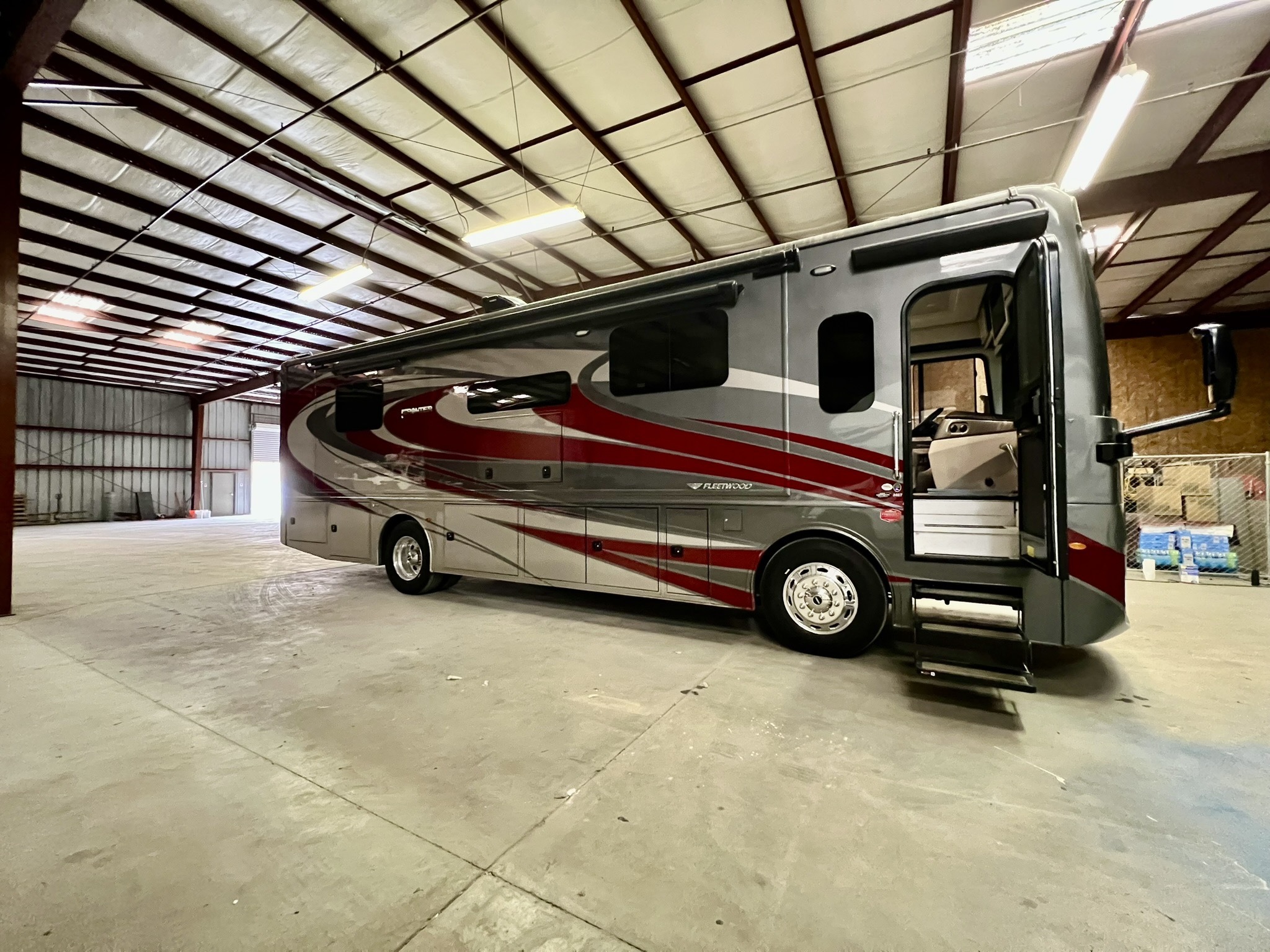 2023 Fleetwood Discovery Lxe RVs For Sale - RV Trader