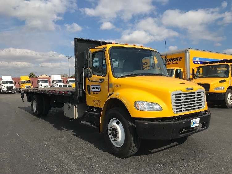 2019 Freightliner BUSINESS CLASS M2 106 in Los Angeles, CA