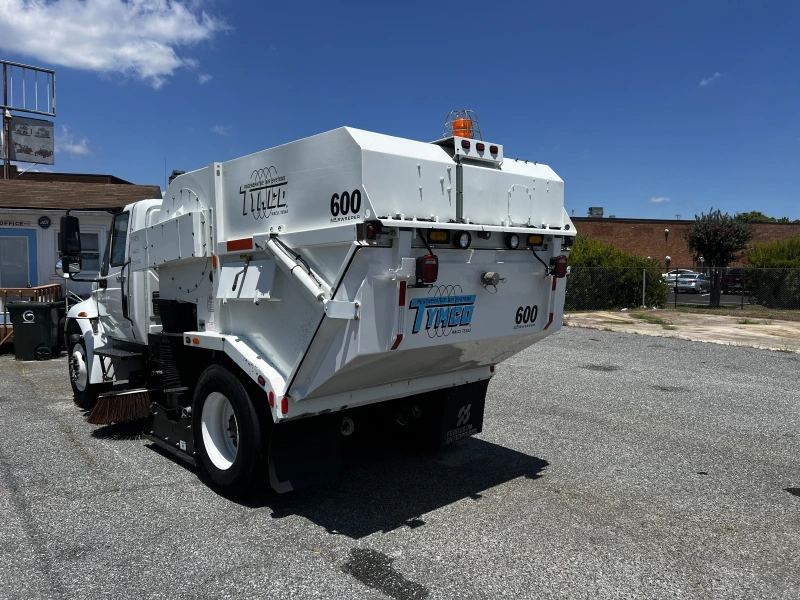2012 TYMCO 600