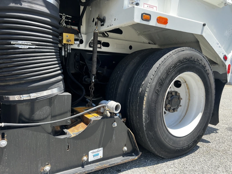 2012 TYMCO 600