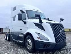 2026 VOLVO VNL64T860