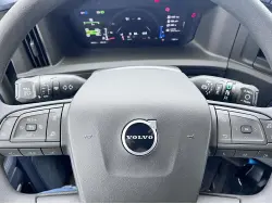 2026 VOLVO VNL64T860