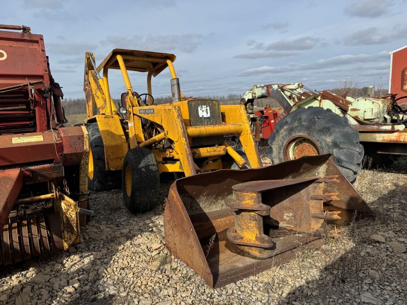 JOHN DEERE 500C in Lewisville, OH