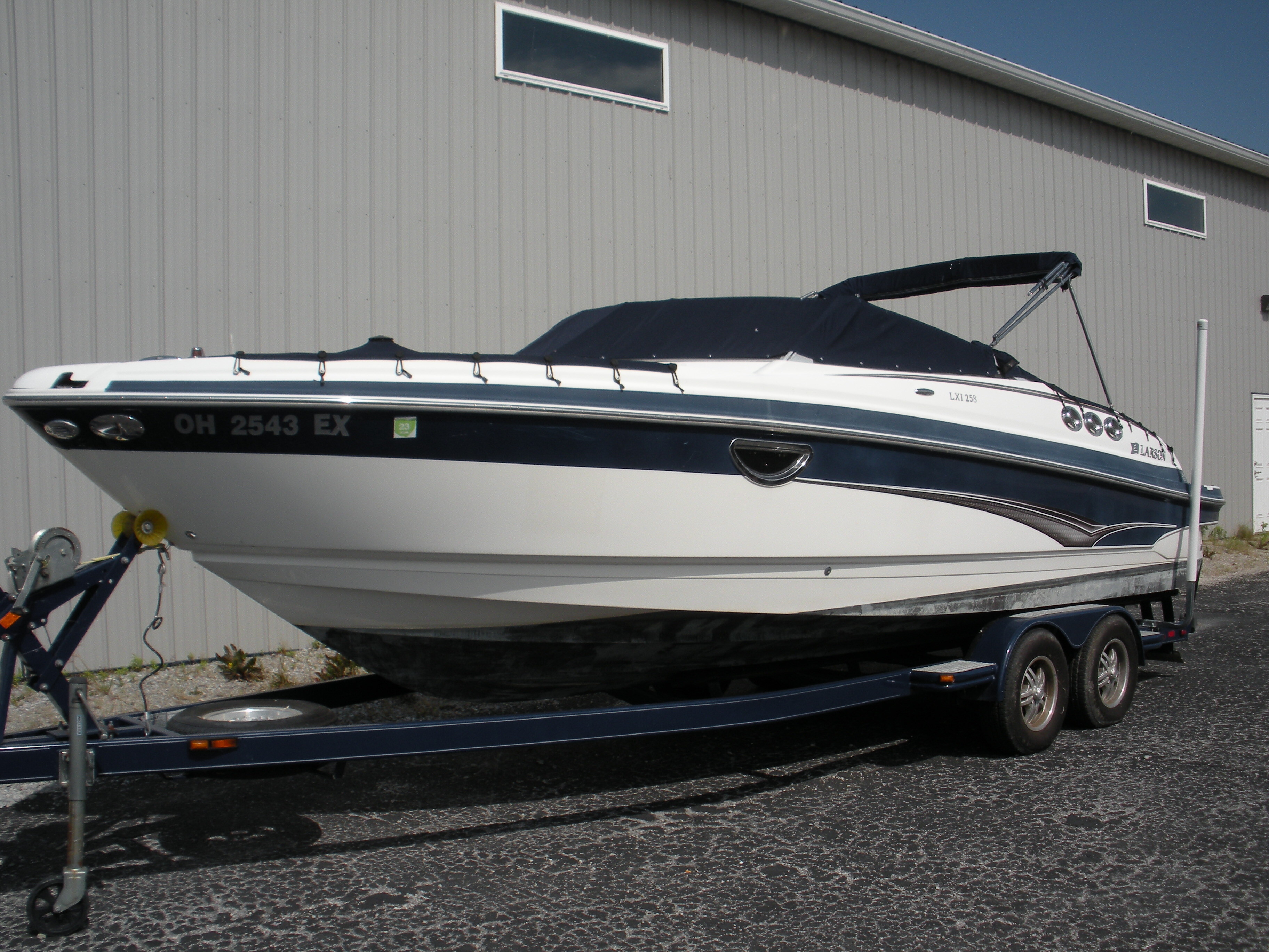 2009 Larson LXI 258 BR in port clinton OH