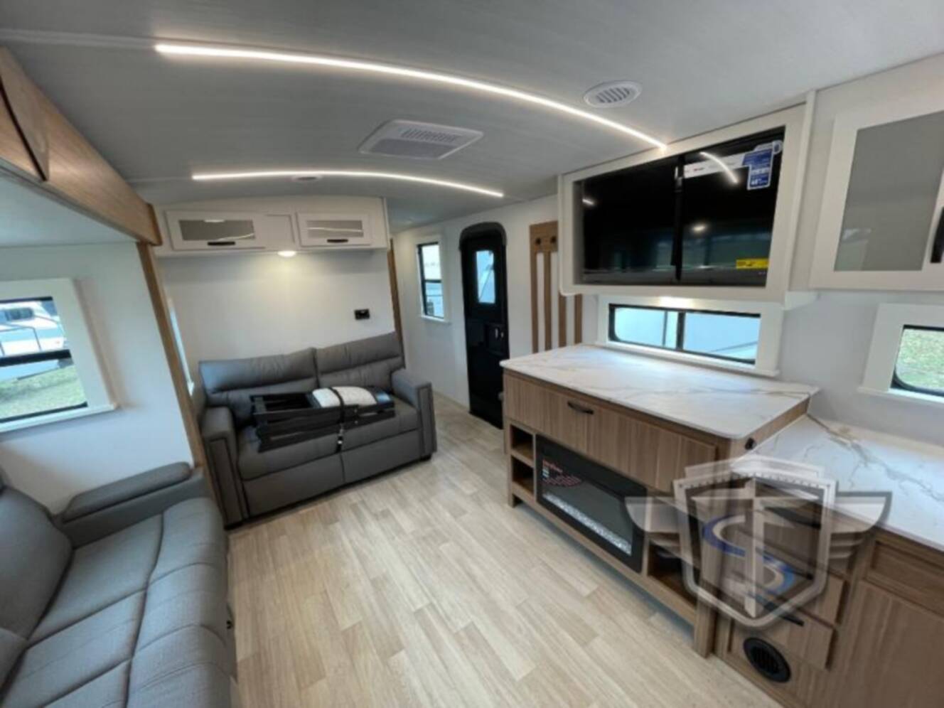 A photo of this 2025 Keystone Passport Super Lite 2700RK
