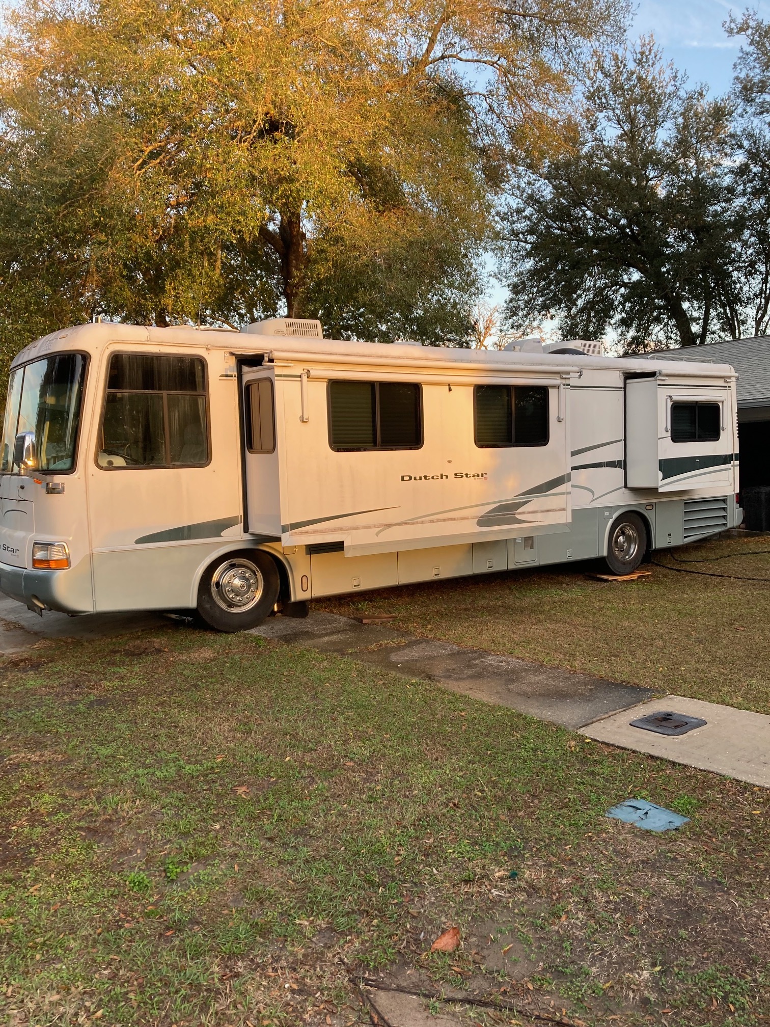 2001 Newmar DUTCH STAR 3852 RV