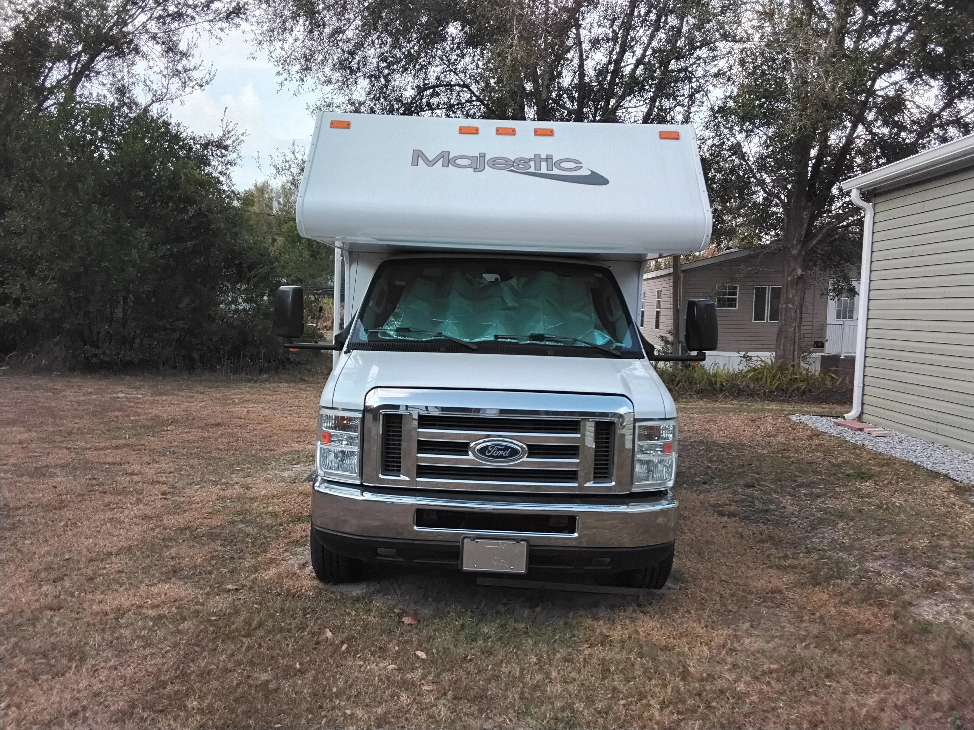 Thor Motor Coach Four Winds Majestic 19G RVs For Sale - RV Trader