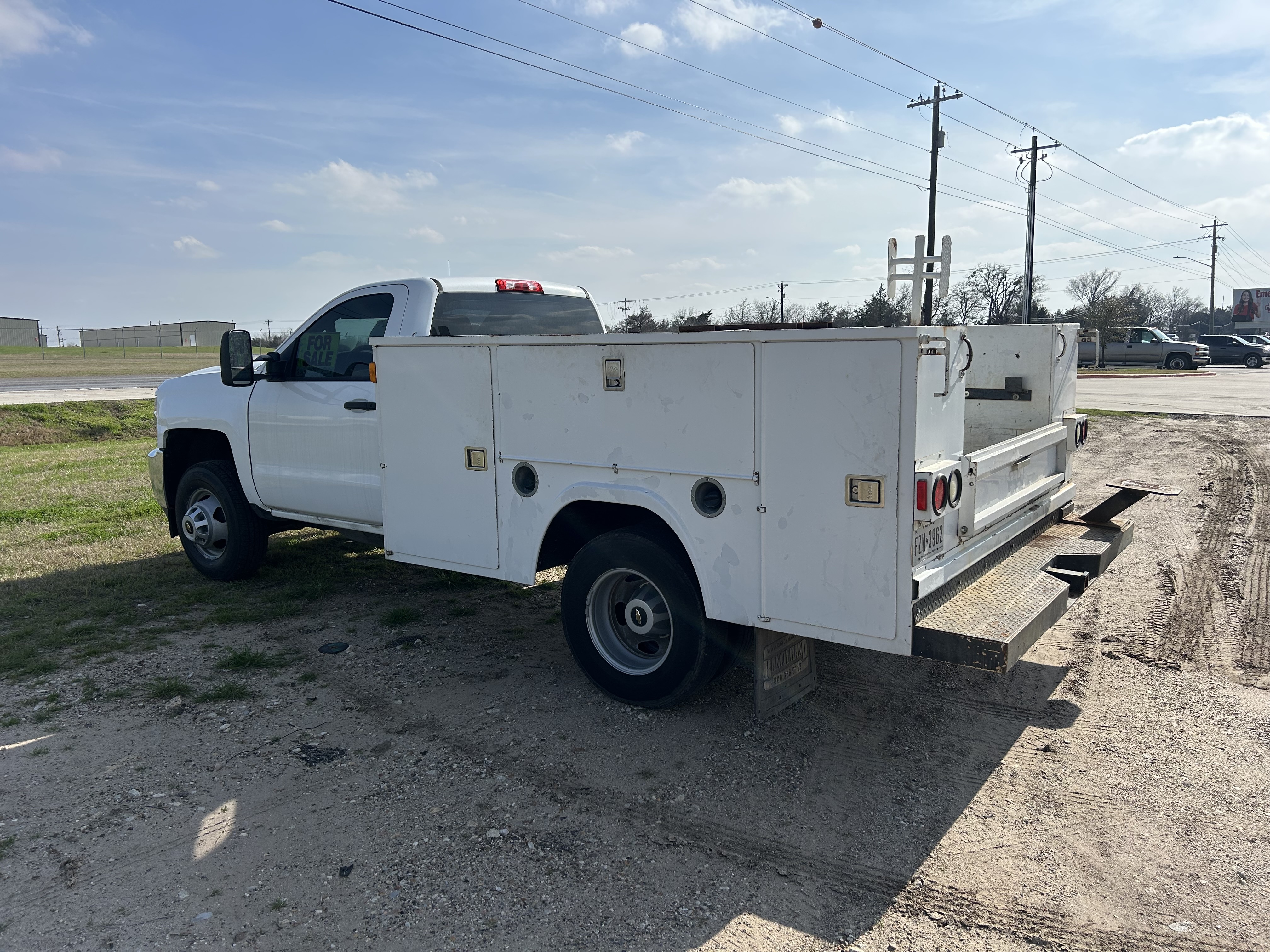 2016 CHEVROLET 3500 DRW in Bryan, TX
