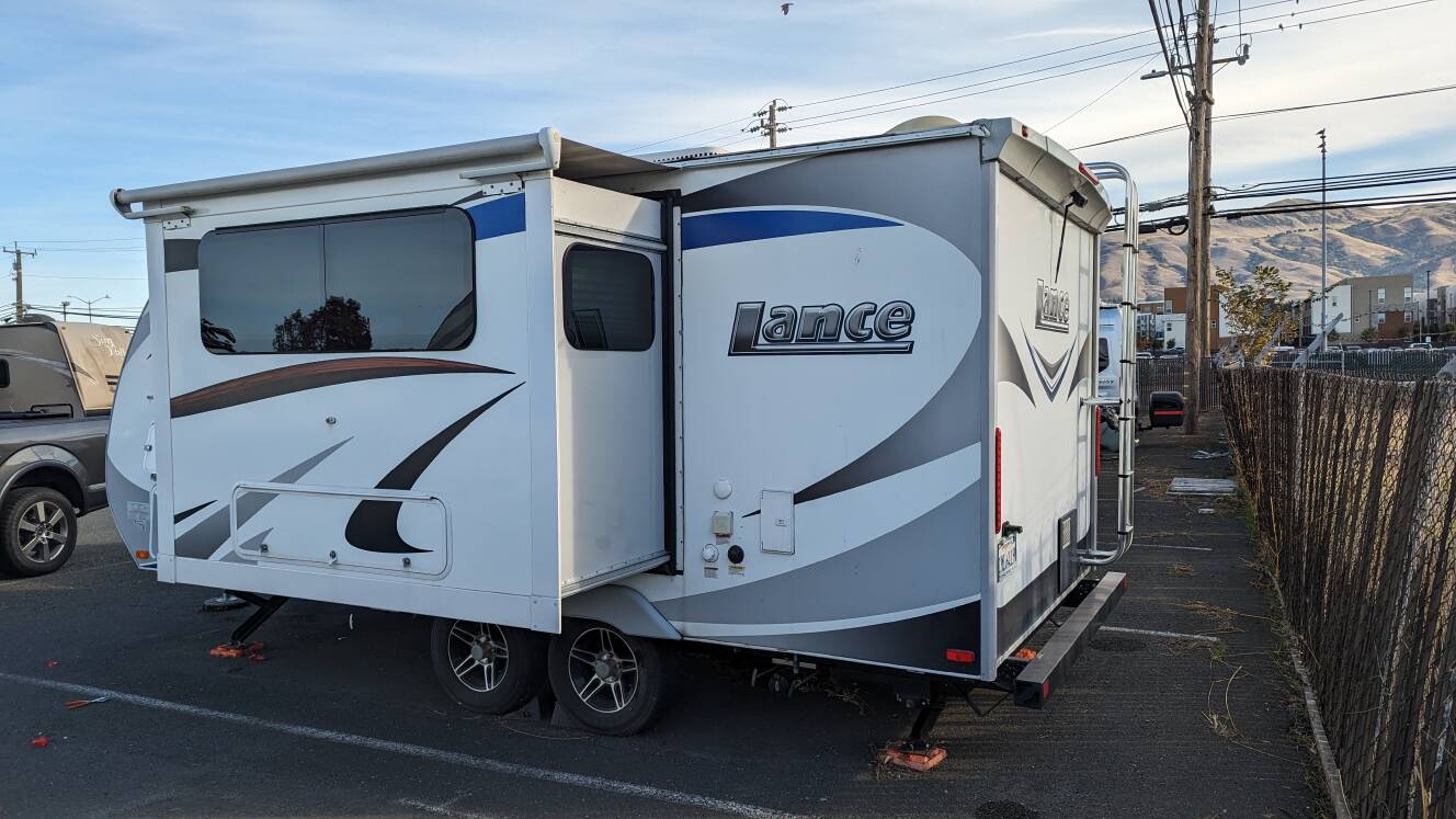 A photo of this 2018 Lance 1685 TRAVEL TRAILER