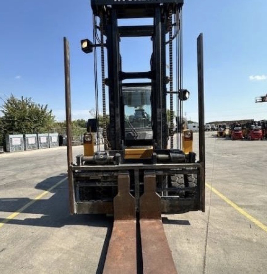 2022 HYUNDAI 110D9 in Kansas City, KS