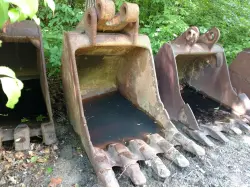 ESCO 39" EXCAVATOR BUCKET