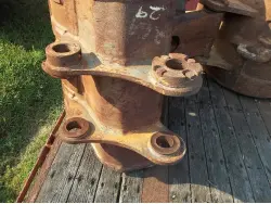 OTHER EQUIPMENT EXCAVATOR BUCKET