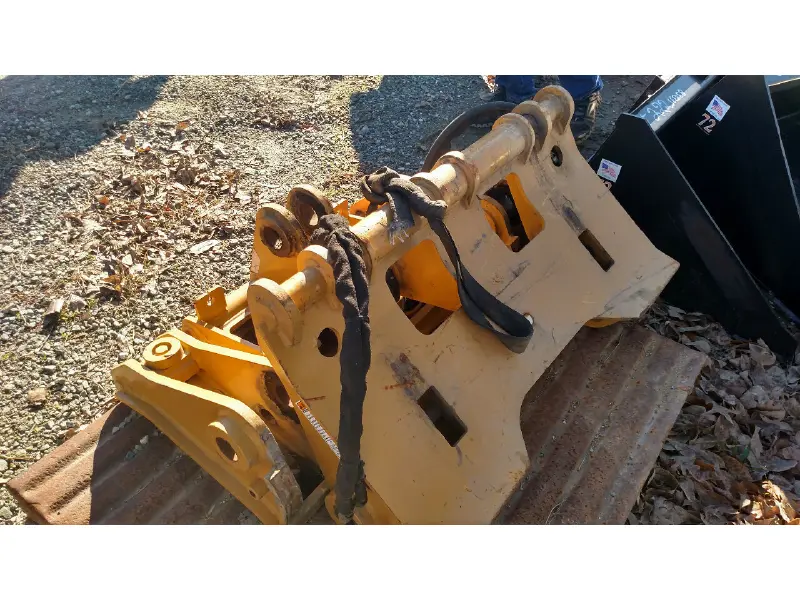 JCB 914B COUPLER