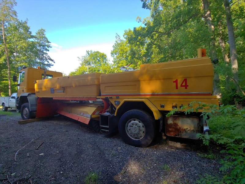 2006 FRESIA F2000