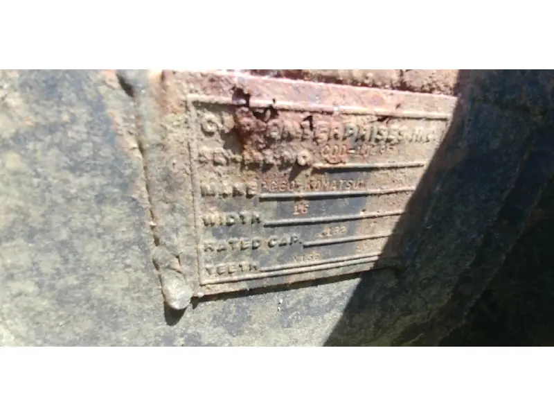 KOMATSU 16 IN BUCKET