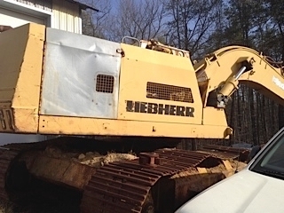 LIEBHERR R942LG in Greensboro, NC