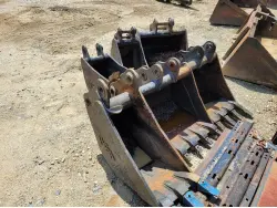 OTHER EQUIPMENT MINI EXCAVATOR TOOTH BUCKETS