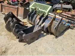OTHER EQUIPMENT MINI EXCAVATOR TOOTH BUCKETS