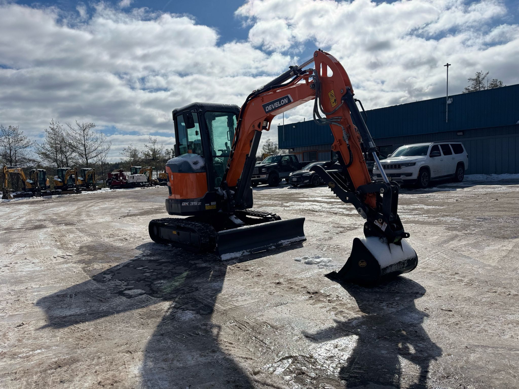mac Daewoo Excavators For Sale - Daewoo Excavators - Equipment