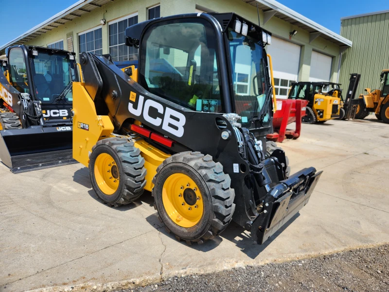 2024 JCB 215