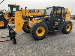 2011 JCB 507-42