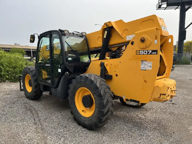 2011 JCB 507-42