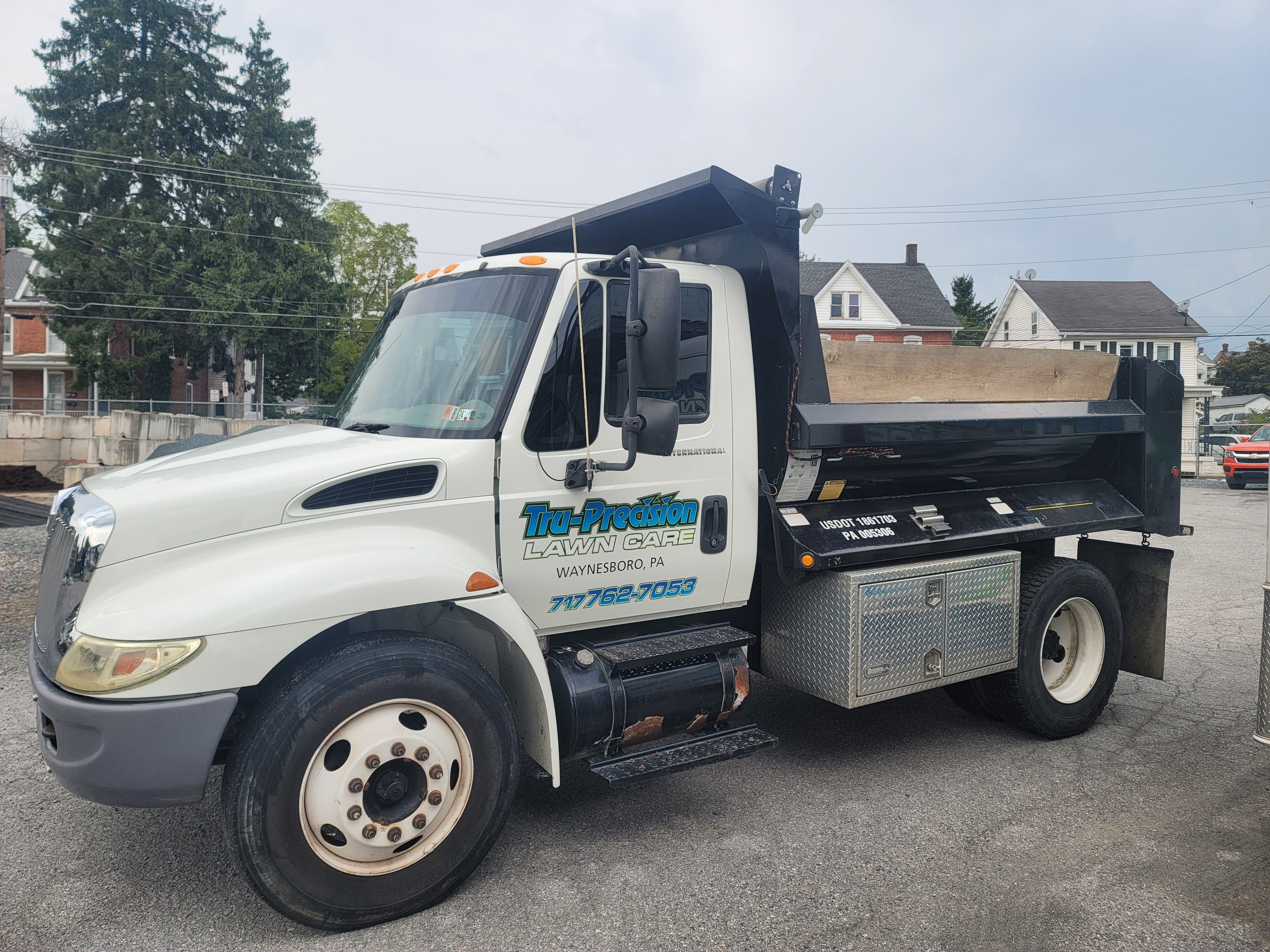 2013 INTERNATIONAL DUMP TRUCK FOR SALE visual data 8