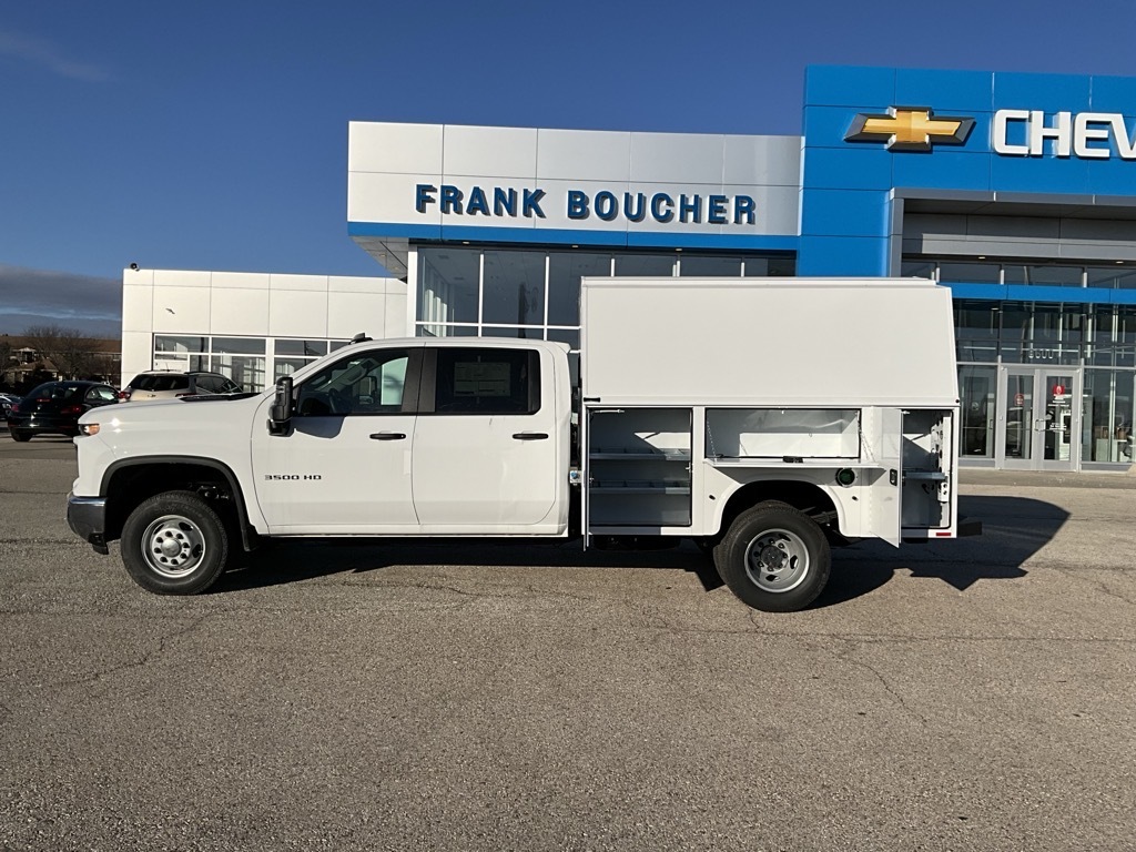2024 CHEVROLET SILVERADO 3500HD WT in Mount Pleasant, WI