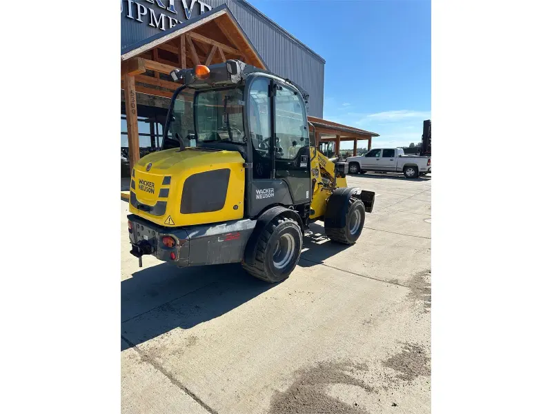 2017 WACKER NEUSON WL32