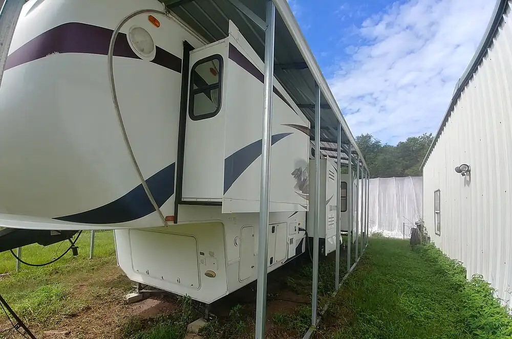 2011 Coachmen BROOKSTONE 366RE RV